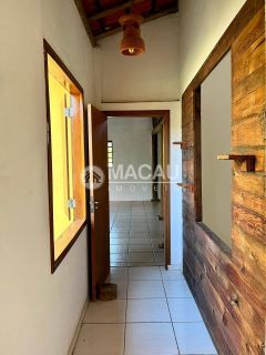 Casa Estilo Campo Rústica em Residencial Fechado!