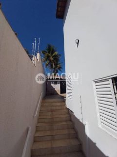 Casa com 3 dormitórios