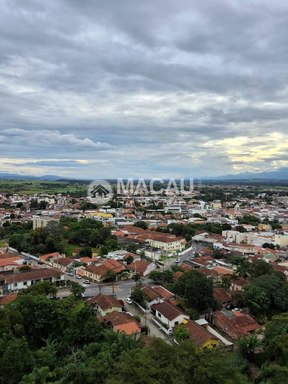 Kitnet à Venda  com vaga de garagem - Próxima à Canção Nova