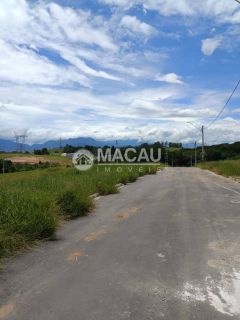 Oportunidade única para construir seu lar em um local tranquilo e seguro!