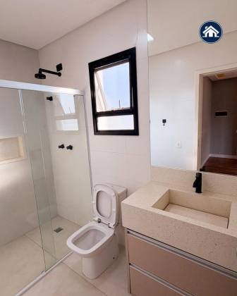 VENDA DE CASA NO RESIDENCIAL OUROVILLE em Taubaté