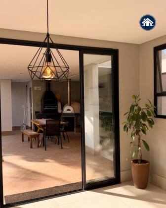 VENDA DE CASA NO RESIDENCIAL OUROVILLE em Taubaté