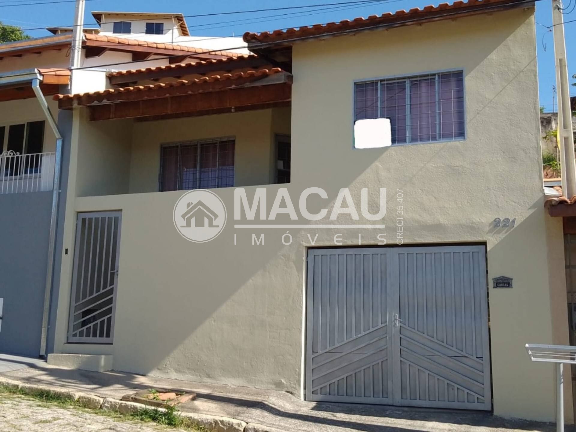 Casa Para Vender com 2 quartos em Cruzeiro