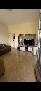 Casa Para Vender com 2 quartos em Cruzeiro
