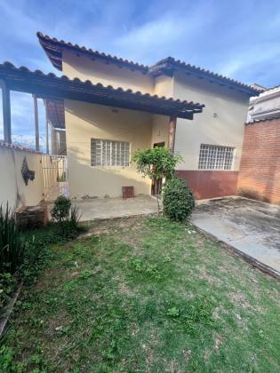 Casa à Venda, 2 dormitório, menor valor no Residencial Vale do Sol!