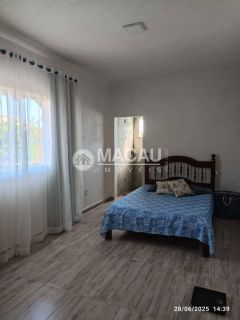 Casa de Condomínio Para Vender com 4 quartos 2 suítes no bairro Residencial Cooperi  em Guaratinguetá