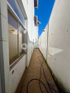 Casa à Venda em Condomínio Fechado – Próximo à Canção Nova