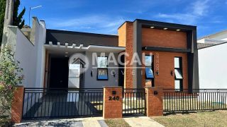 Casa de Condomínio Para Vender com 3 quartos 3 suítes no bairro Jd. Nova Cachoeira em Cachoeira Paulista