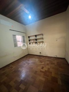 Casa Para Vender com 3 quartos no bairro Centro em Cachoeira Paulista