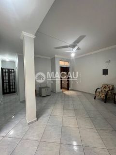 Casa Para Vender com 4 quartos 1 suítes no bairro Vila Carmem em Cachoeira Paulista