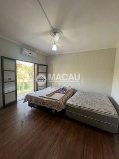 Casa Para Vender com 4 quartos 1 suítes no bairro Vila Carmem em Cachoeira Paulista