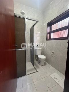 Casa Para Vender com 4 quartos 1 suítes no bairro Vila Carmem em Cachoeira Paulista