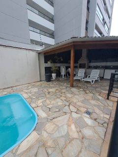 Apto à venda com 3 dormitórios na Praia do Itaguá em Ubatuba