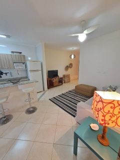 Apto à venda com 3 dormitórios na Praia do Itaguá em Ubatuba