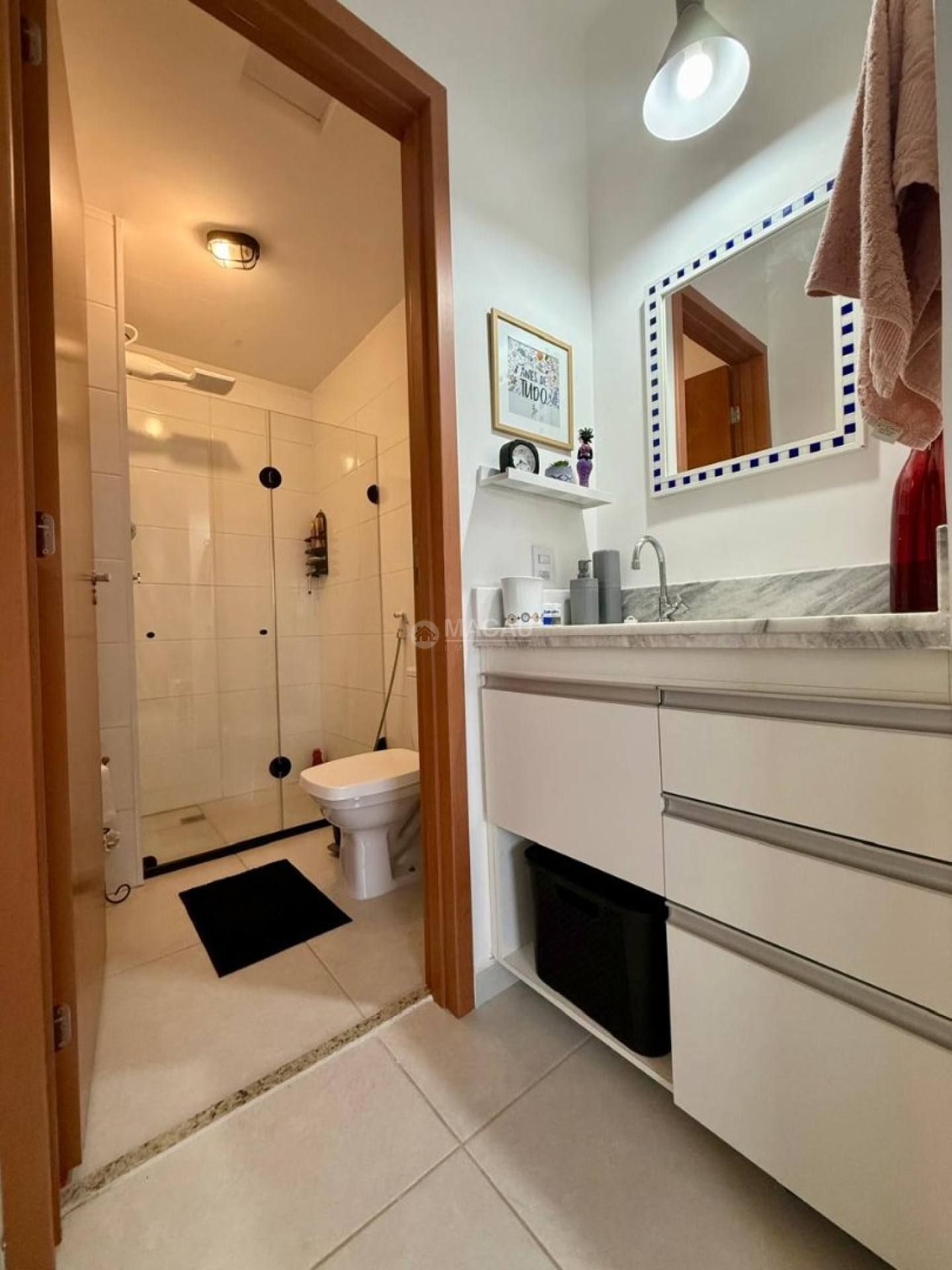 Kitnet disponível – Condomínio com vaga de garagem externa