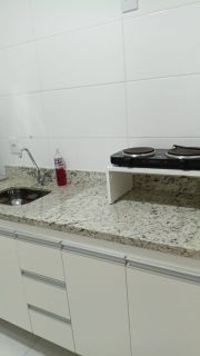 Kitnet localizada no 7º andar, no Condomínio da Fé