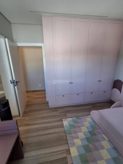 CASA DE ALTO PADRÃO À VENDA – NOVA CACHOEIRA