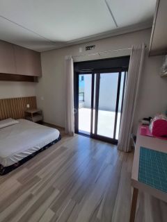 CASA DE ALTO PADRÃO À VENDA – NOVA CACHOEIRA