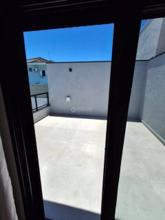 CASA DE ALTO PADRÃO À VENDA – NOVA CACHOEIRA