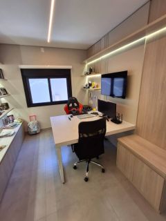 CASA DE ALTO PADRÃO À VENDA – NOVA CACHOEIRA