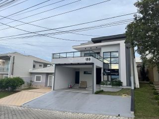 CASA DE ALTO PADRÃO À VENDA – NOVA CACHOEIRA