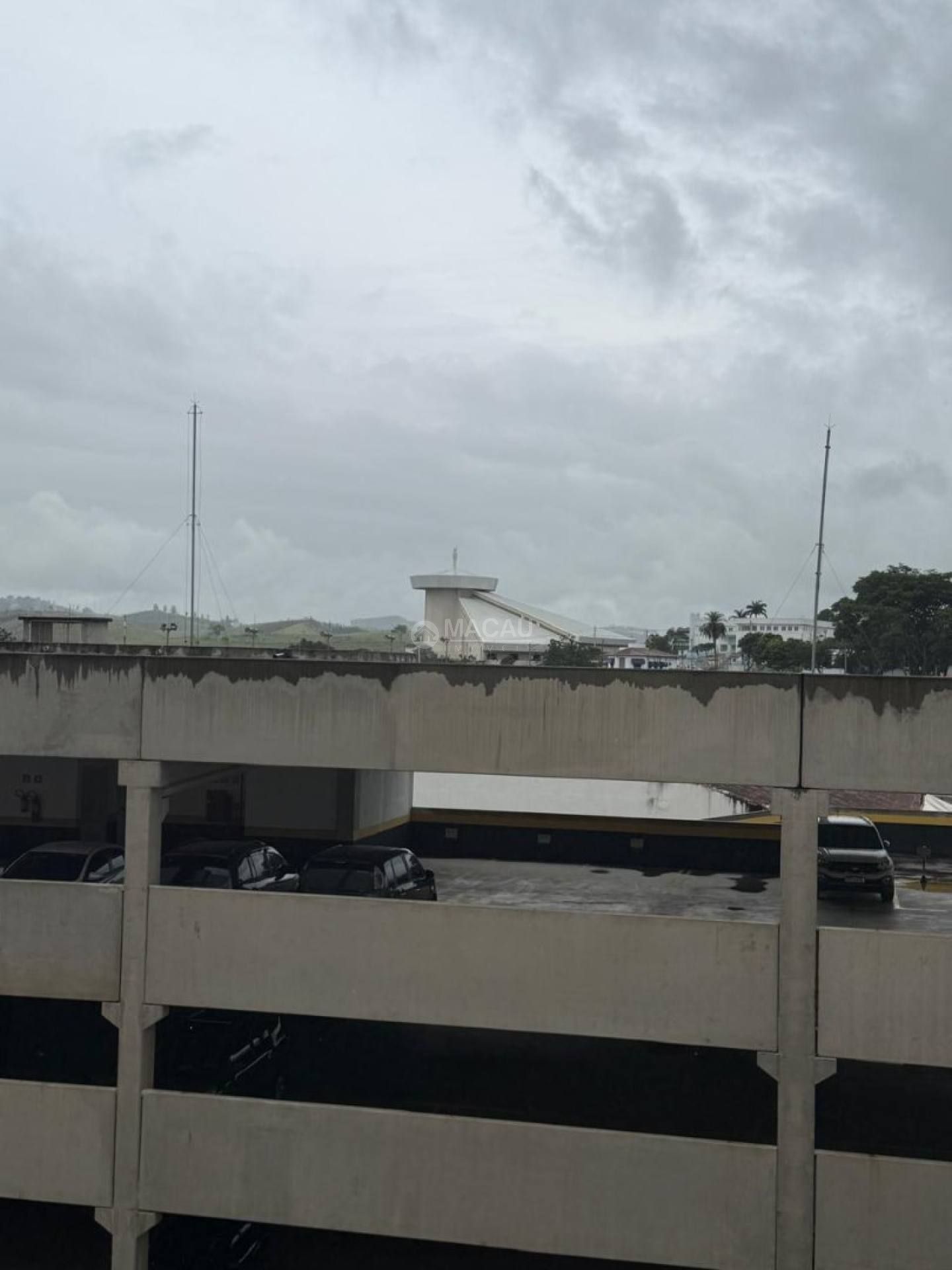 Kitnet à venda – Condomínio da Fé