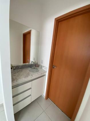 KITNET COM VISTA PARA A SERRA DA MANTIQUEIRA  COM MOBÍLIA E VAGA COBERTA