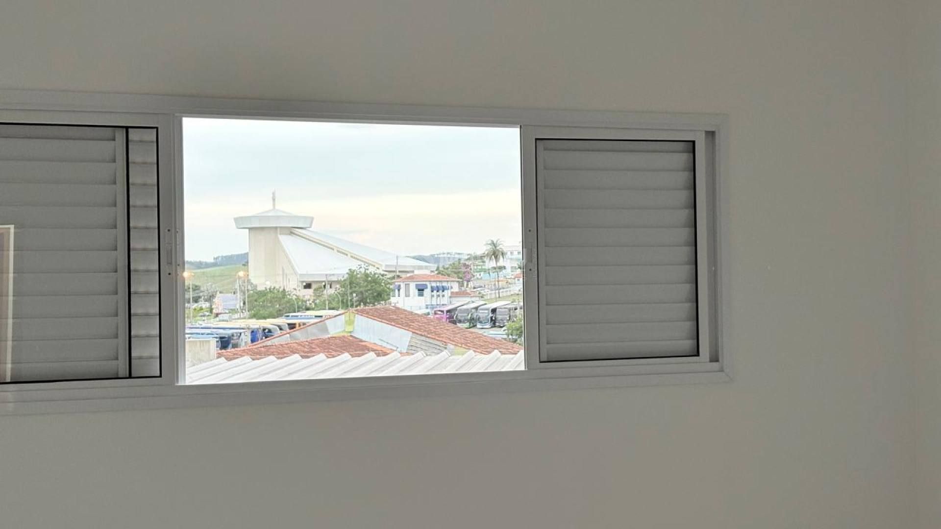 Kitnet à venda com vaga de garagem