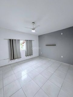 Casa em Condomínio à Venda – Pronta para Morar