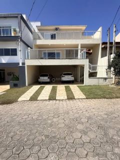 Casa em Condomínio – Pronta para Morar!