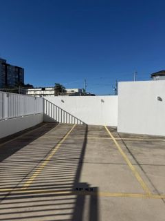 Apartamento à Venda – Semi Mobiliado e Pronto para Morar!