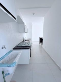 Apartamento à Venda – Semi Mobiliado e Pronto para Morar!