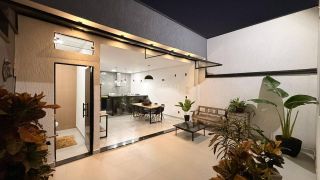 Casa Moderna à Venda no Mondesir – Lorena/SP