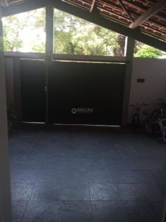 Casa Para Vender com 4 quartos 2 suítes no bairro Parque Residencial André Broca Filho em Guaratinguetá