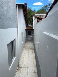 Casa Para Vender com 4 quartos 2 suítes no bairro Parque Residencial André Broca Filho em Guaratinguetá