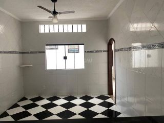 Casa Para Vender com 4 quartos 2 suítes no bairro Parque Residencial André Broca Filho em Guaratinguetá