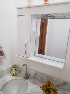 KITNET À VENDA – MOBILIADA!
