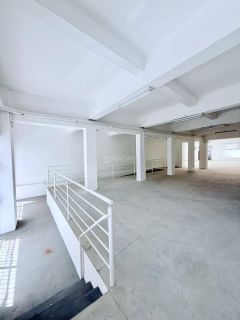 PONTO COMERCIAL PARA LOCAÇÃO NO CENTRO DE CACHOEIRA PAULISTA!