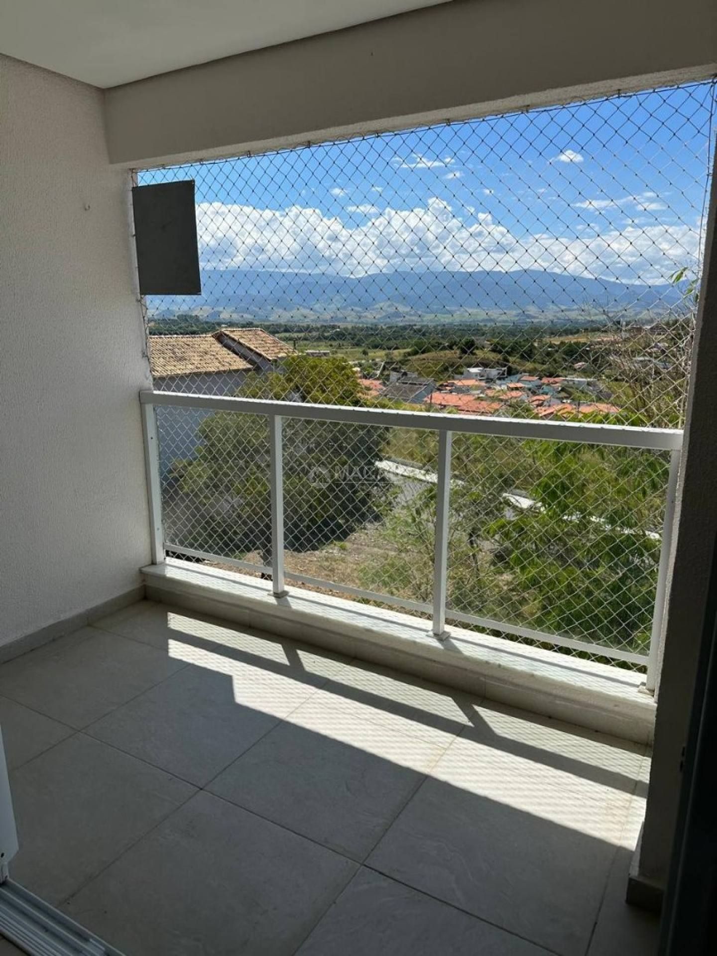 APARTAMENTO À VENDA – VILLAGE ACÁCIA em Guaratinguetá