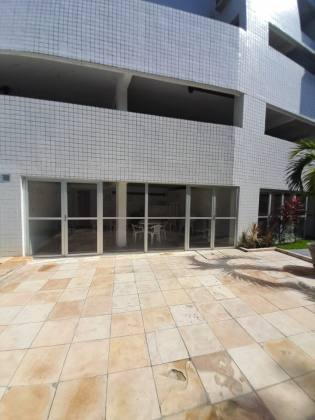 Apartamento Para Vender com 3 quartos 1 suítes no bairro Boa Viagem em Recife