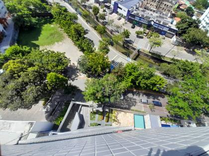 Apartamento Para Vender com 3 quartos 1 suítes no bairro Boa Viagem em Recife