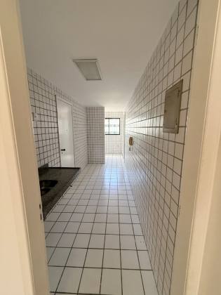 APARTAMENTO COM 3 QUARTOS EM BOA VIAGEM | 94M² | ANDAR ALTO | 2 VAGAS