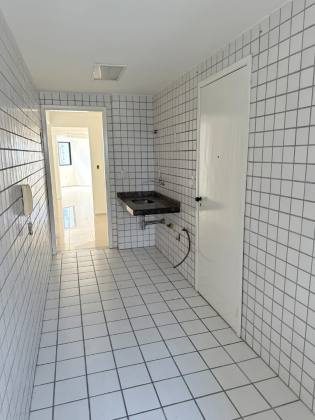 APARTAMENTO COM 3 QUARTOS EM BOA VIAGEM | 94M² | ANDAR ALTO | 2 VAGAS