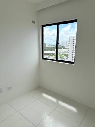 APARTAMENTO COM 3 QUARTOS EM BOA VIAGEM | 94M² | ANDAR ALTO | 2 VAGAS