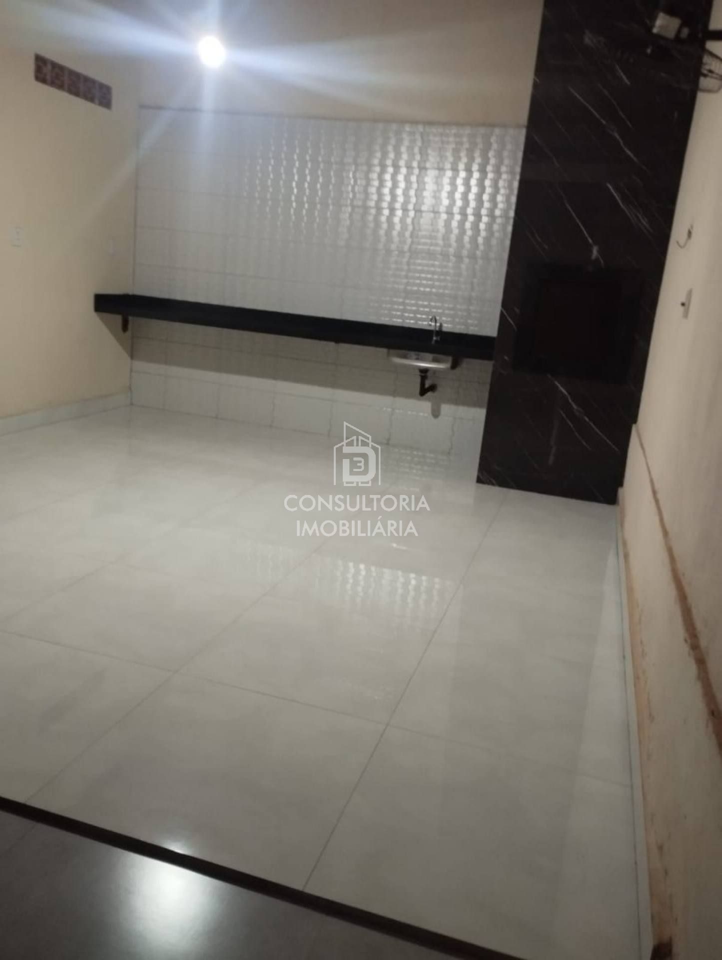 VENDO ESSA LINDA CASA  NO BAIRRO CANELAS