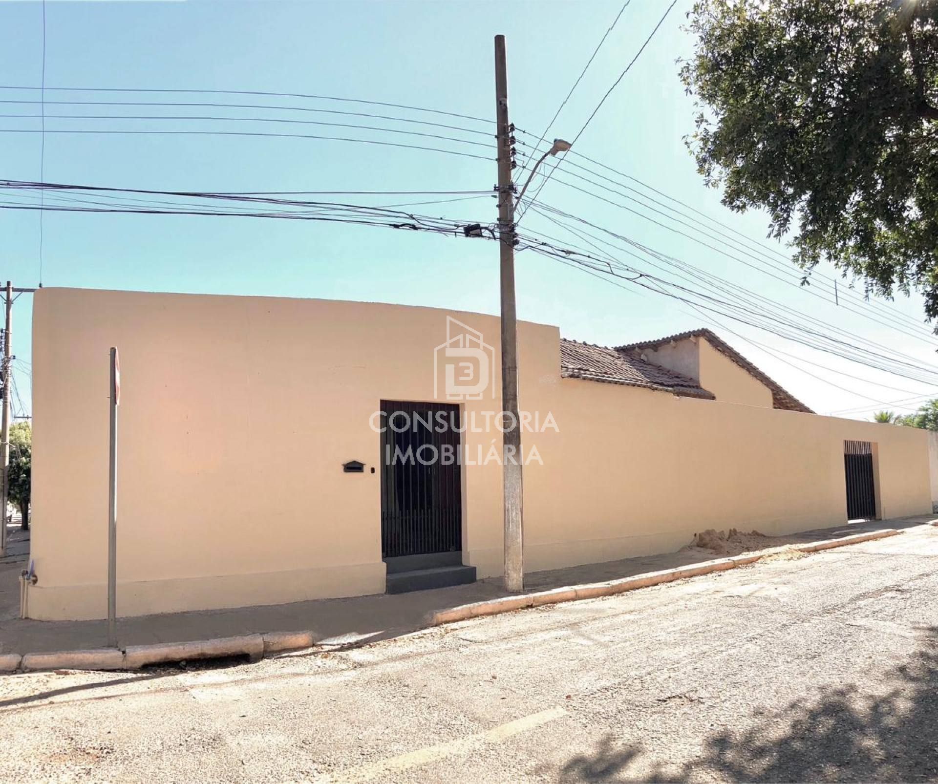 VENDO ESSA LINDA CASA , BAIRRO JARDIM UNIVERSITARIO