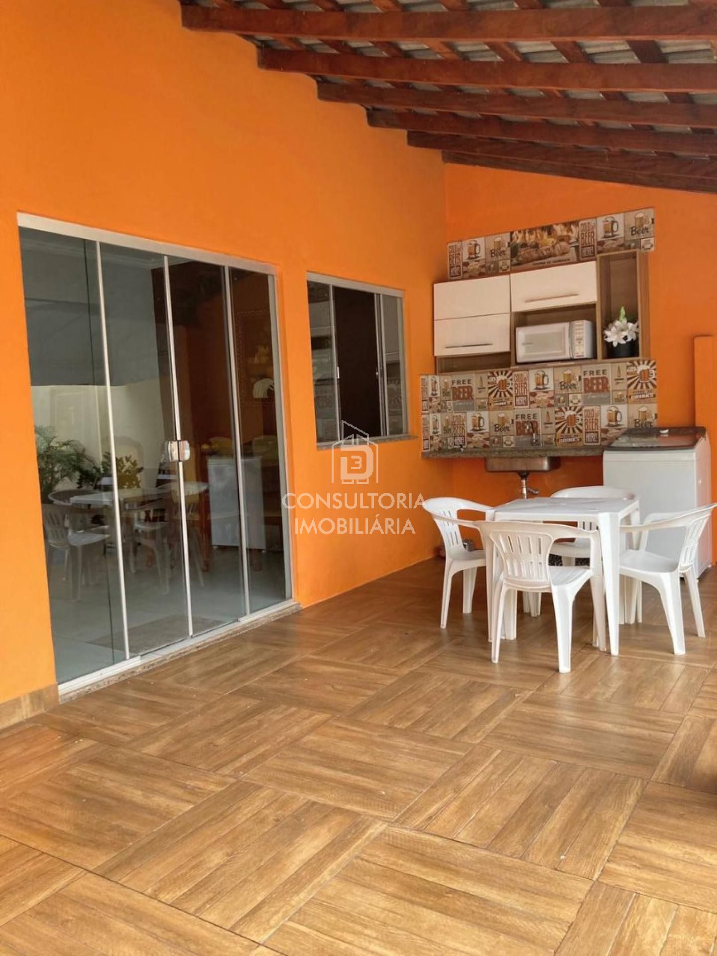 VENDO ESSA LINDA CASA , BAIRRO JARDIM UNIVERSITARIO