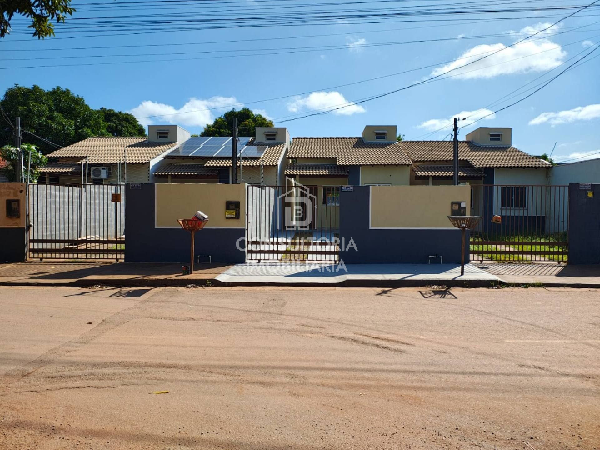 VENDO ESSA LINDA CASA , BAIRRO PAIAGUAS
