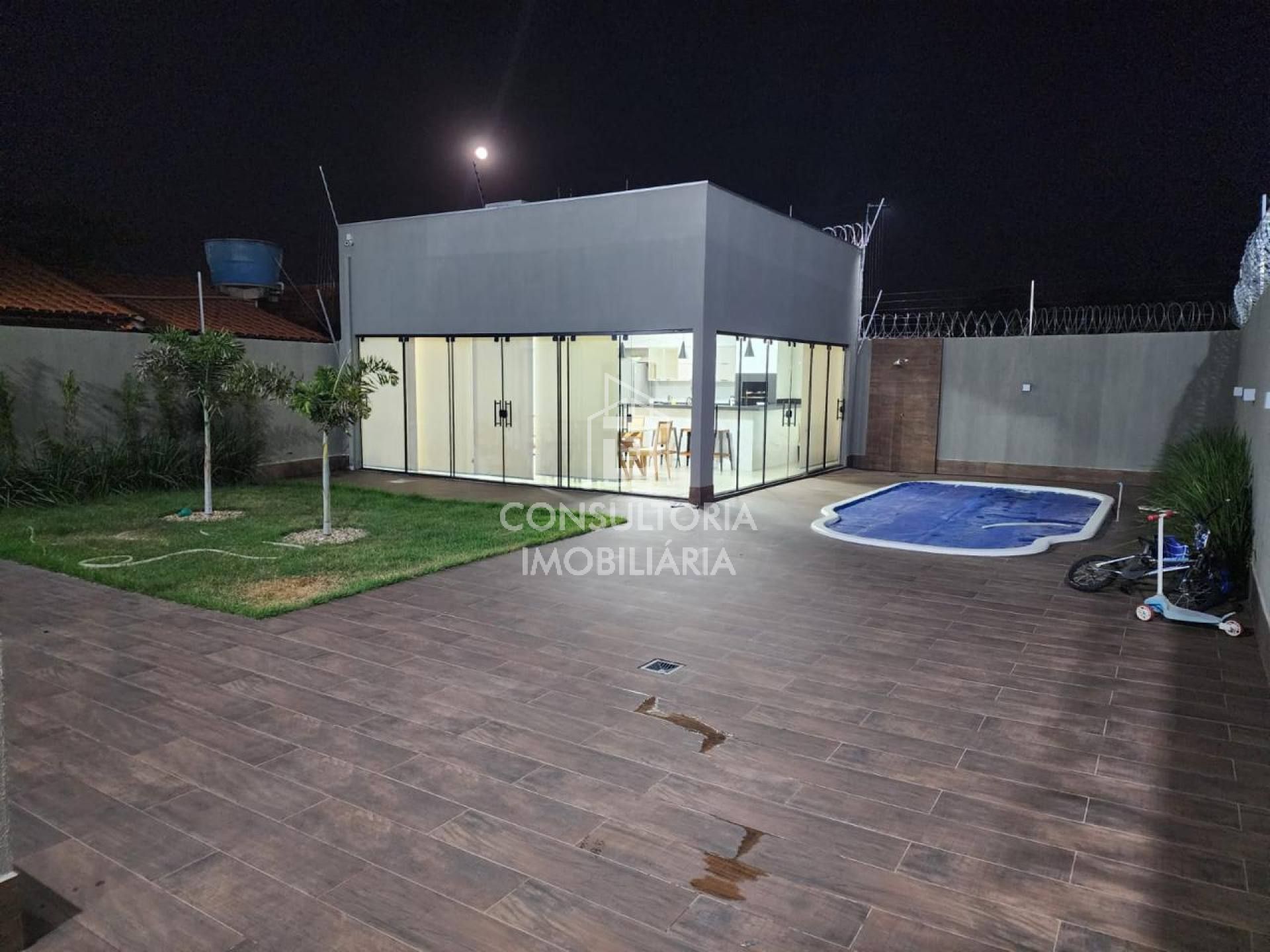 LINDA CASA ,BAIRRO MARAJOARA