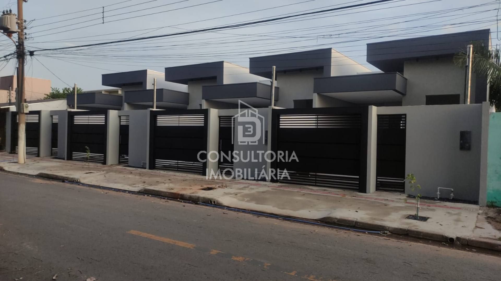 LINDA CASA , BAIRRO PARQUE OHARA